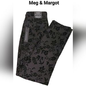 Meg & Margot‎ Black Pull On Slim Leg Ankle Length Jegging, SM